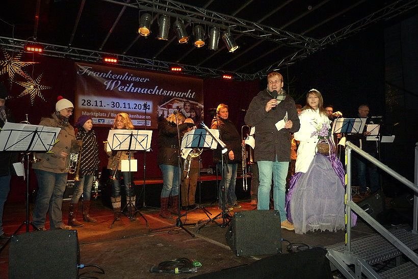 Stimmungsvoller Start Weihnachtsmarkt in Bad Frankenhausen