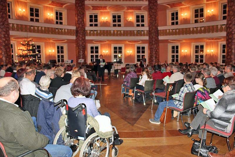 Weihnachtliches im Achteckhaus