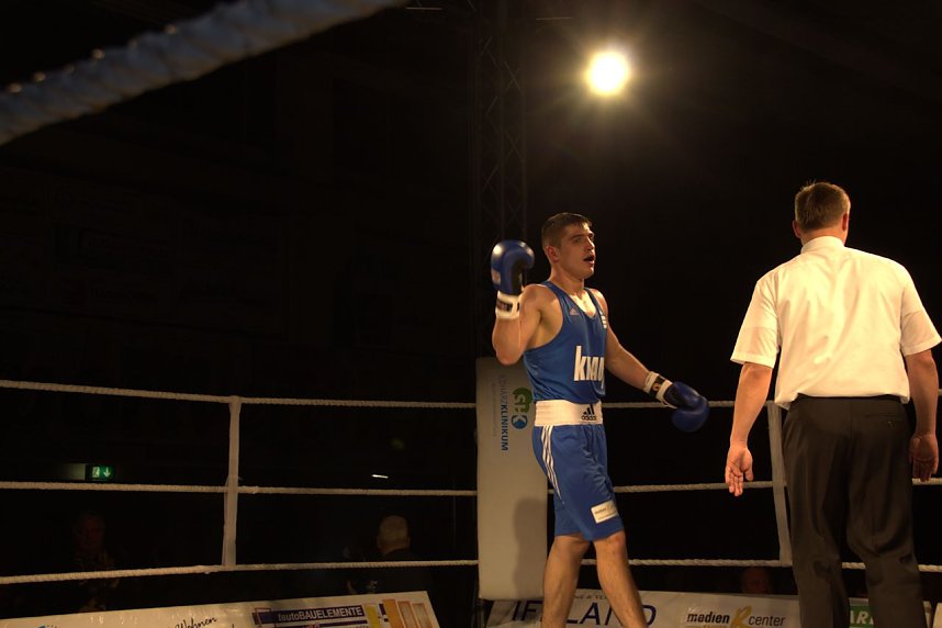 Nordhausen: NSV-Boxer sind klare Sieger gegen Straubing in der Ballspielhalle