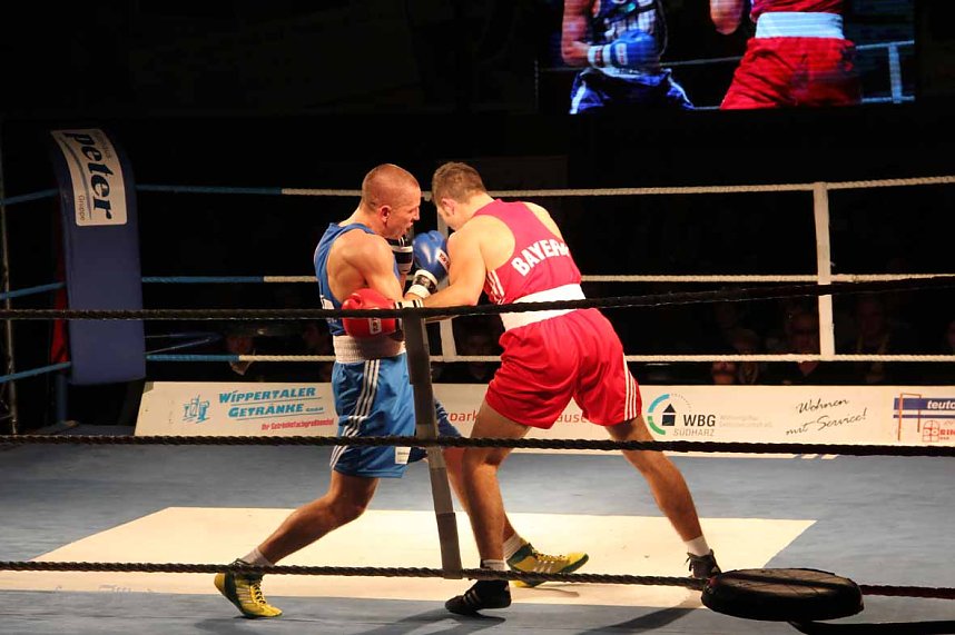 Boxnacht mit einem klaren Sie f&uuml;r den Nordh&auml;user Sportverein