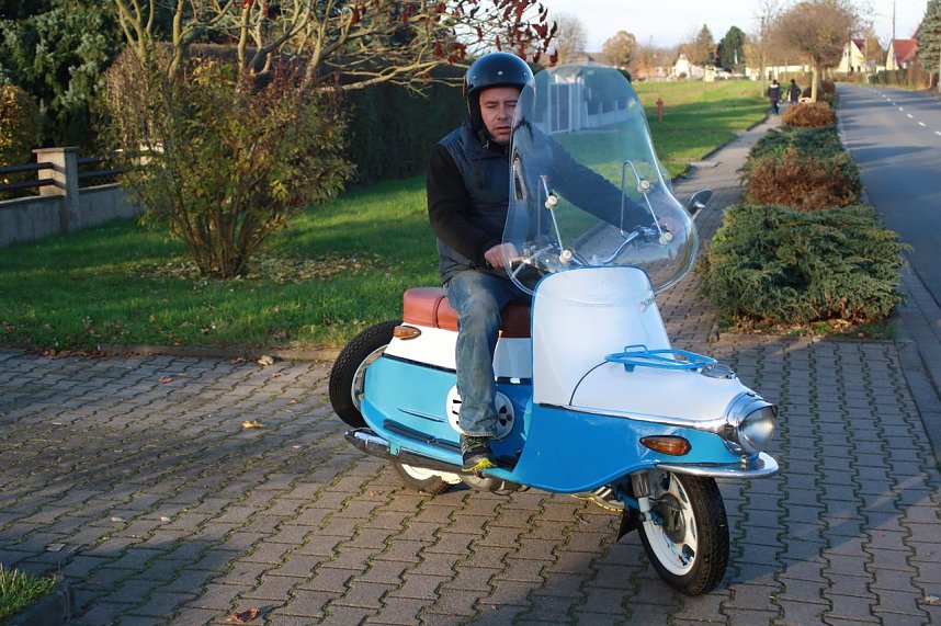 Motorroller aus sozialistischen Staaten rollten auch in der DDR