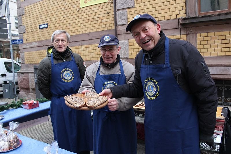 Adventsmarkt gut besucht