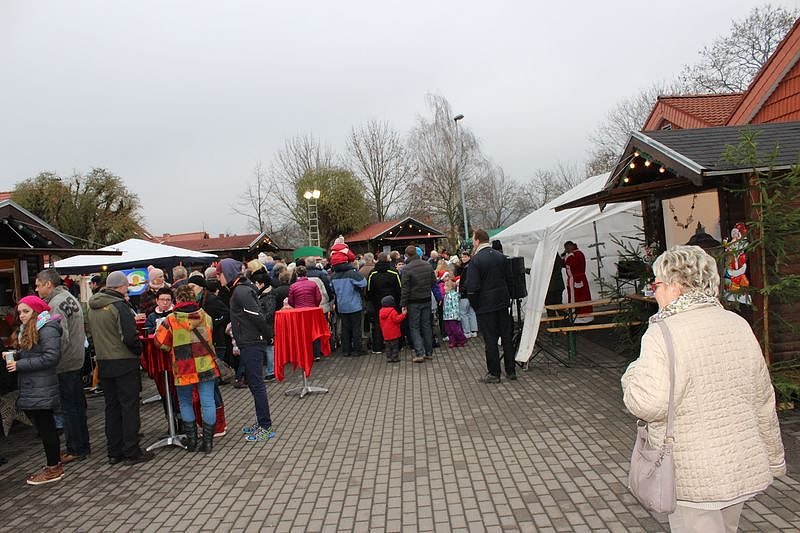 Auch in Jecha war der Weihnachtsmann