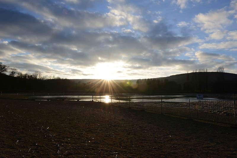 Weihnachtsromantik am Teich