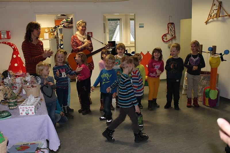 Feierliche Spende f&uuml;r Frauenhaus Sondershausen