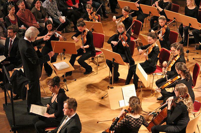 Stimmungsvoll Jauchzet, frohlocket