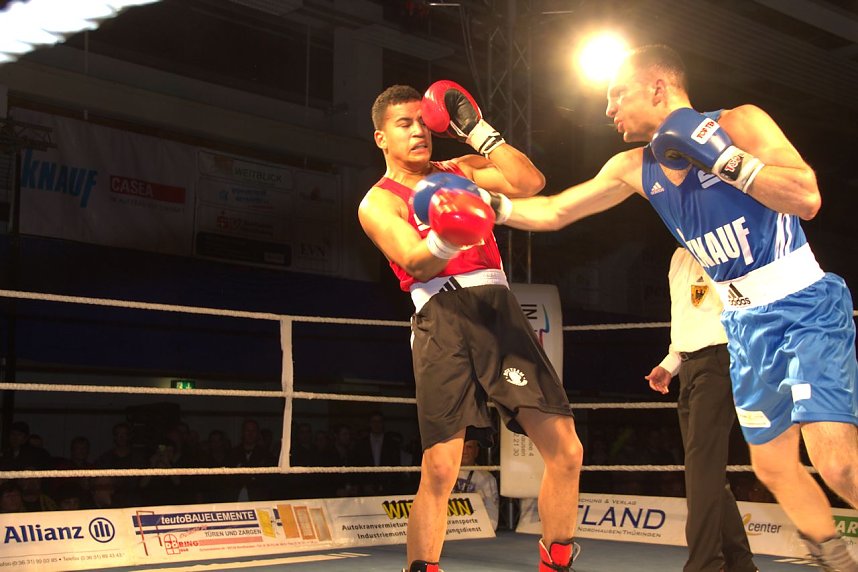 Boxnacht in der Ballspielhalle in Nordhausen