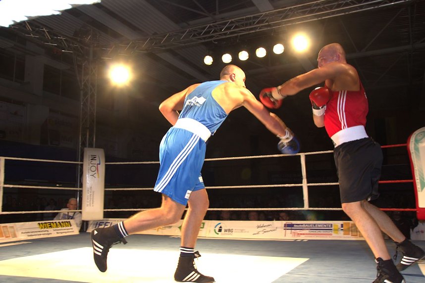 Boxnacht in der Ballspielhalle in Nordhausen