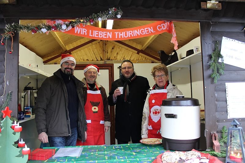 Trotz Wetterkapriolen wieder sch&ouml;ner Weihnachtsmarkt