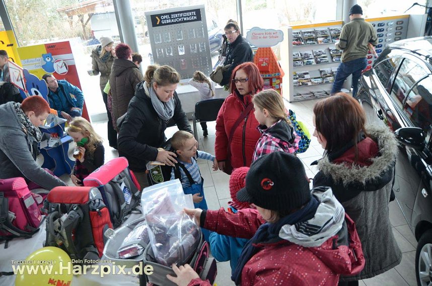 Viel los in der Autowelt Peter