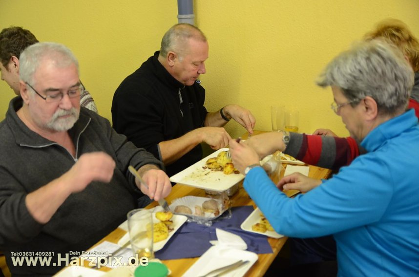 Kartoffelscheibenessen