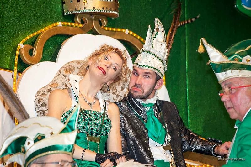 Nach dem Umzug geht es abends weiter