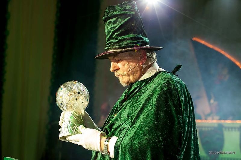 Nach dem Umzug geht es abends weiter