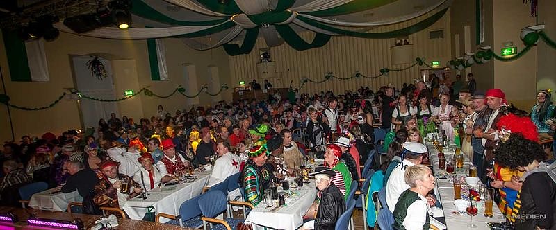 Nach dem Umzug geht es abends weiter