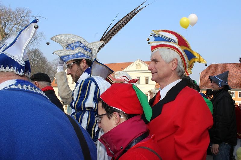 Party auf Markt und im Rathaus (1)