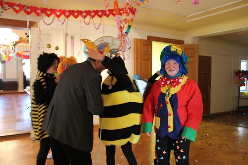 Party auf Markt und im Rathaus (1)