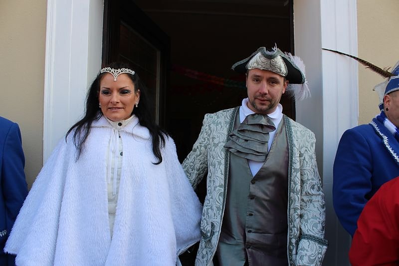 Party auf Markt und im Rathaus (1)