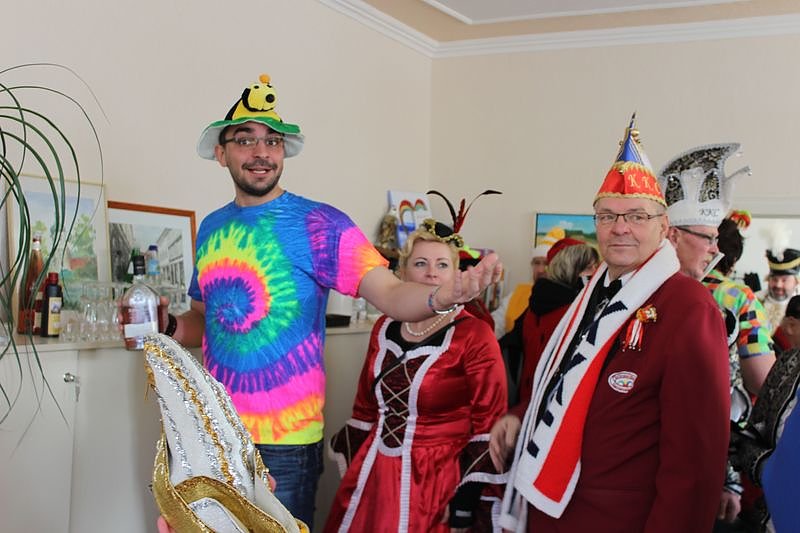 Party auf Markt und im Rathaus (2)