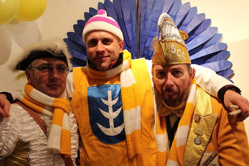 Party auf Markt und im Rathaus (2)