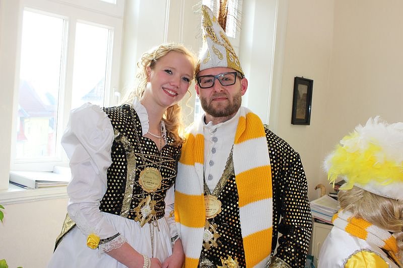 Party auf Markt und im Rathaus (2)