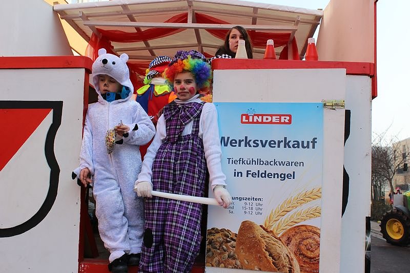 Party auf Markt und im Rathaus (2)