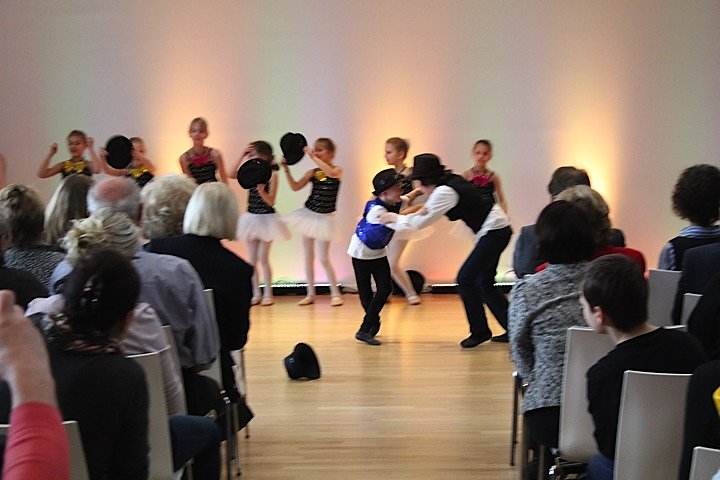 Zwei Jahrzehnte Tanzstudio Radeva