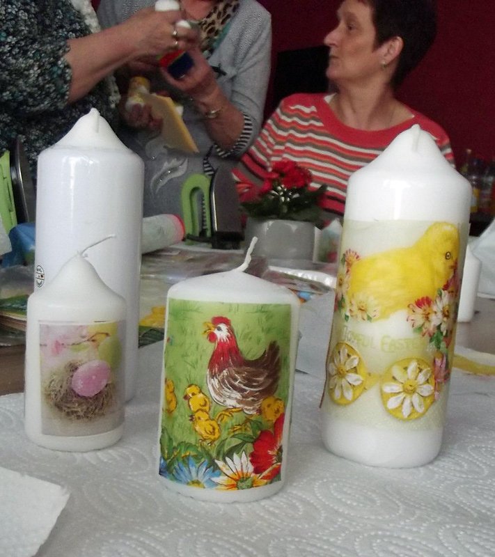 Dekoratives Osterbasteln im WB 4