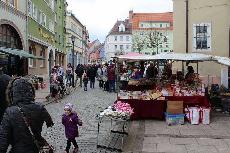 Menschen &uuml;ber Menschen