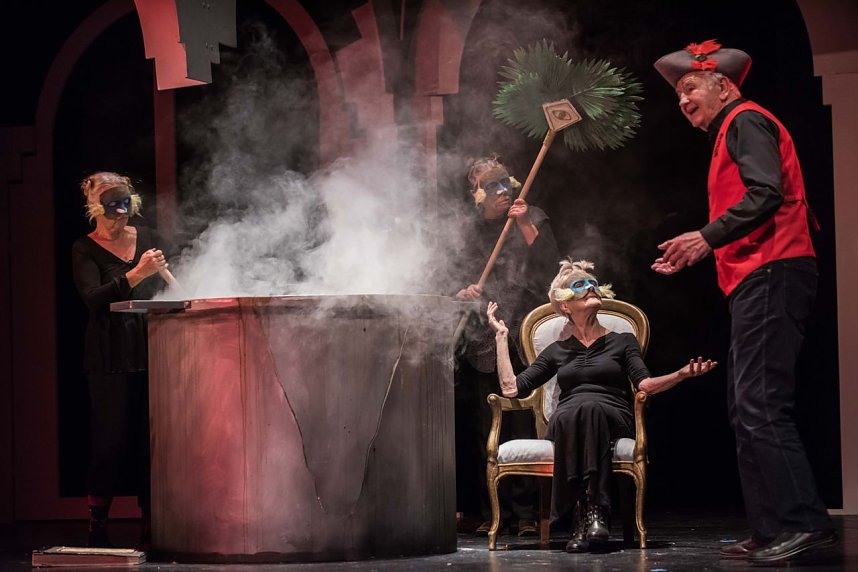 Des Pudels Kern - ein faustisches Vergn&uuml;gen am Theater Nordhausen