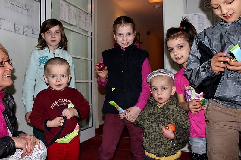 Strahlende Kinderaugen in der Erstaufnahmeeinrichtung