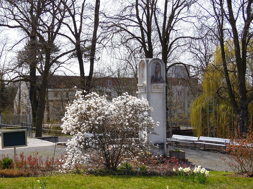 Saisoner&ouml;ffnung im Sangerh&auml;user Rosarium