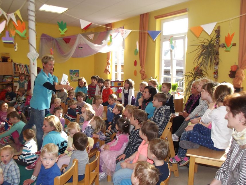 Gl&uuml;ckauf-G&auml;rtner bei den Kita Patenkindern