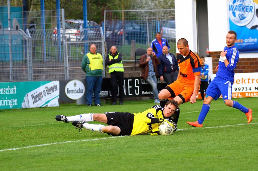 Wackers Reserve schl&auml;gt die Eintracht mit 2:0