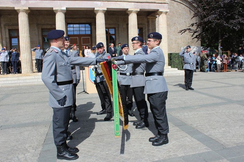 Wieder Anw&auml;rter &ouml;ffentlich vereidigt
