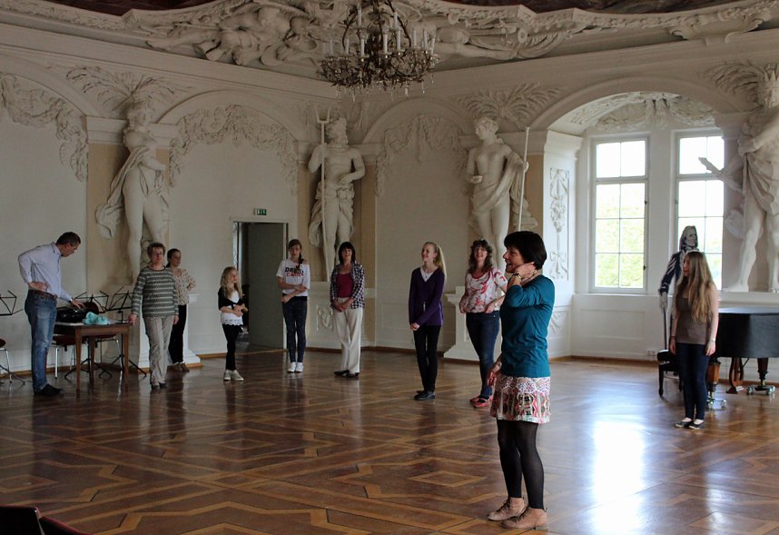 Tanzgruppe probte &ouml;ffentlich
