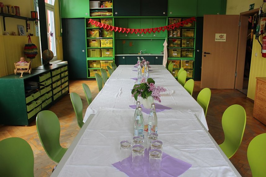 Kindertisch gestartet