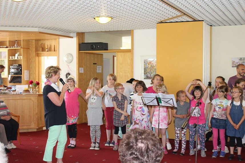 Sch&uuml;ler helfen in AWO-Einrichtungen