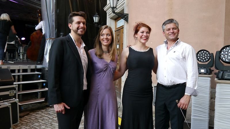 Kopfloser Dirigent beim Residenzfest 2015