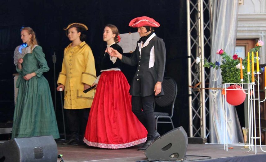 H&ouml;fisches zum Residenzfest