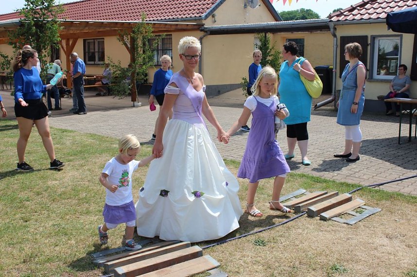 Laubk&ouml;nig gekr&ouml;nt