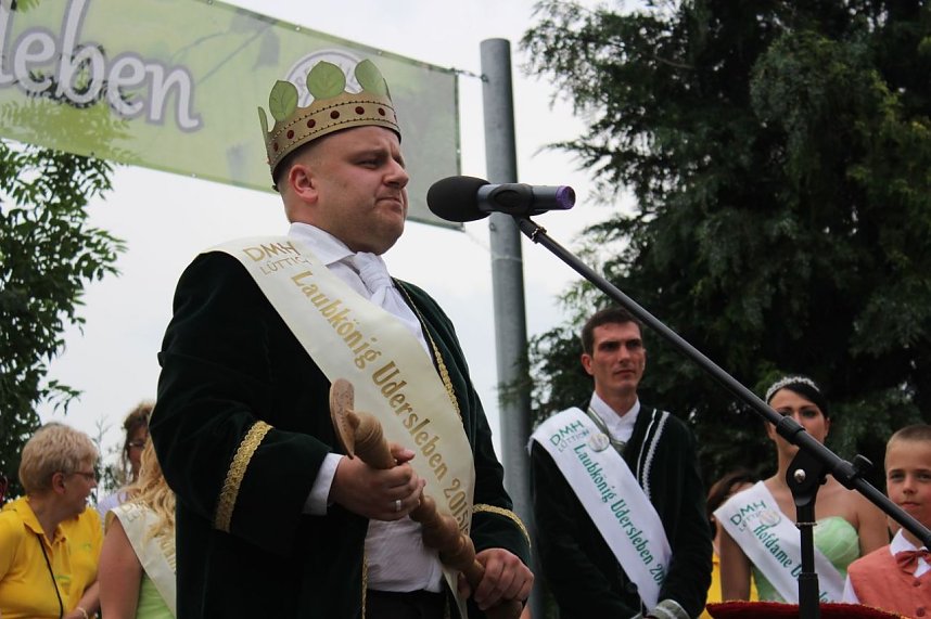 Laubk&ouml;nig gekr&ouml;nt