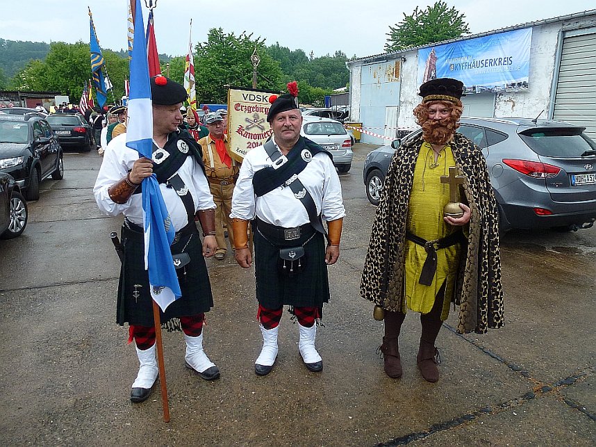 Appell mit Kanonenweihe