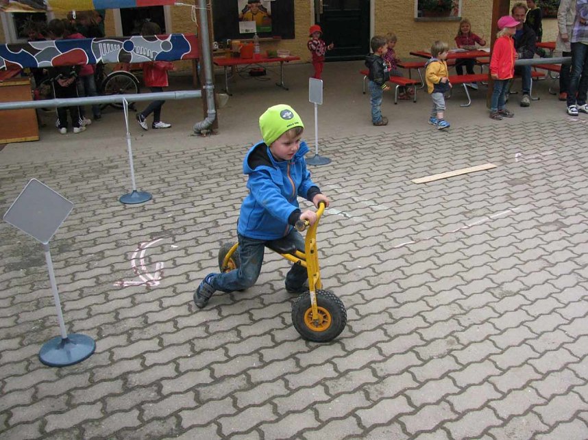 Verkehrssicherheitstag der Kita Bummi  Donndorf