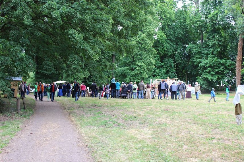 Fest zu 250 Jahre Park Bendeleben