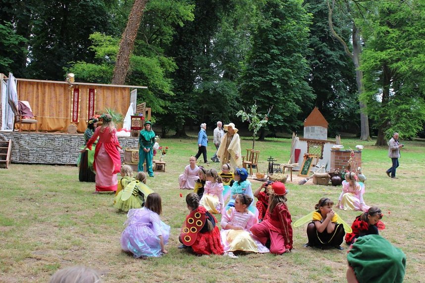 Fest zu 250 Jahre Park Bendeleben