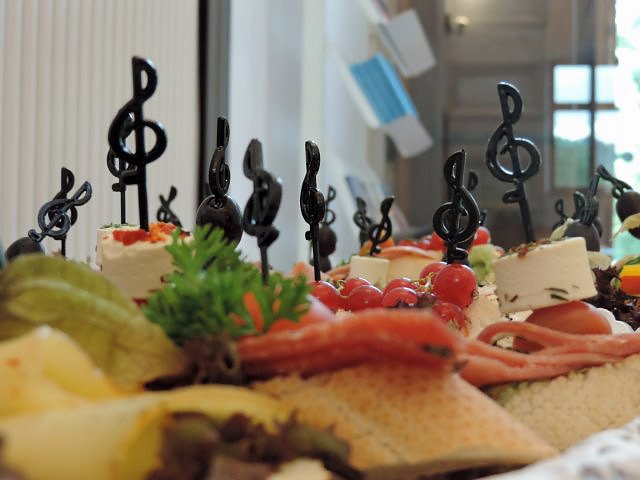 Res&uuml;mee zu Sprachenveranstaltung