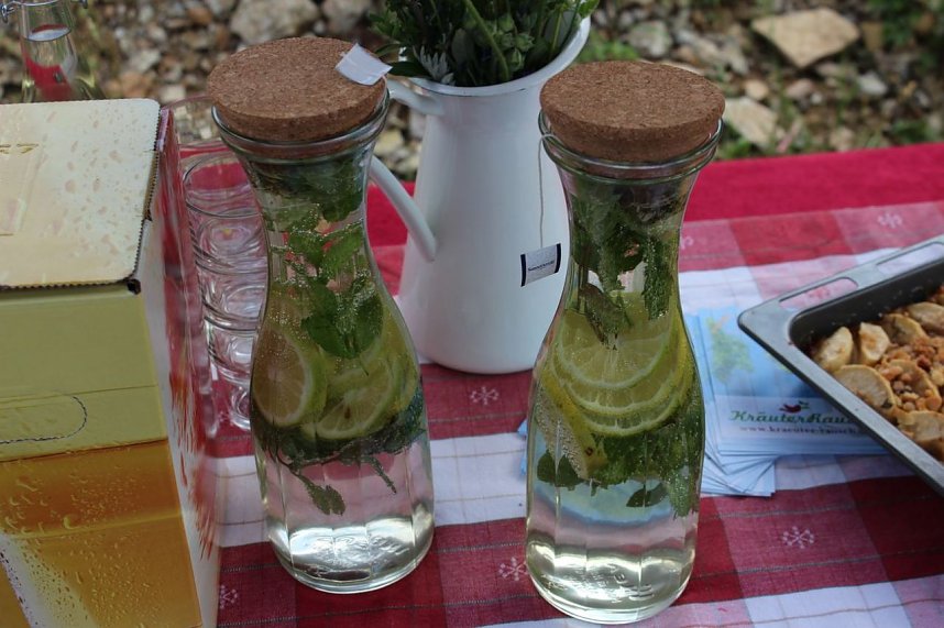 Informationspunkt f&uuml;r Touristen &uuml;bergeben