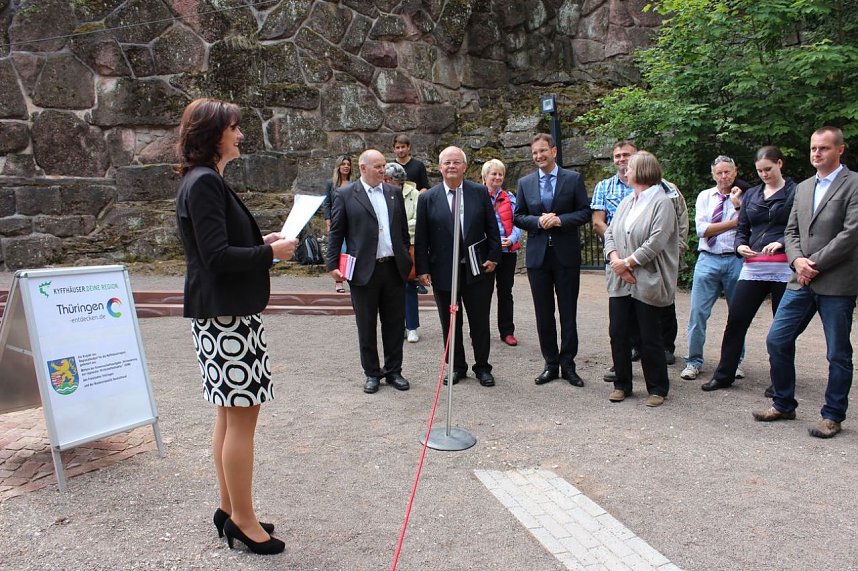 Schicker Eingangsbereich am Kyffh&auml;userdenkmal