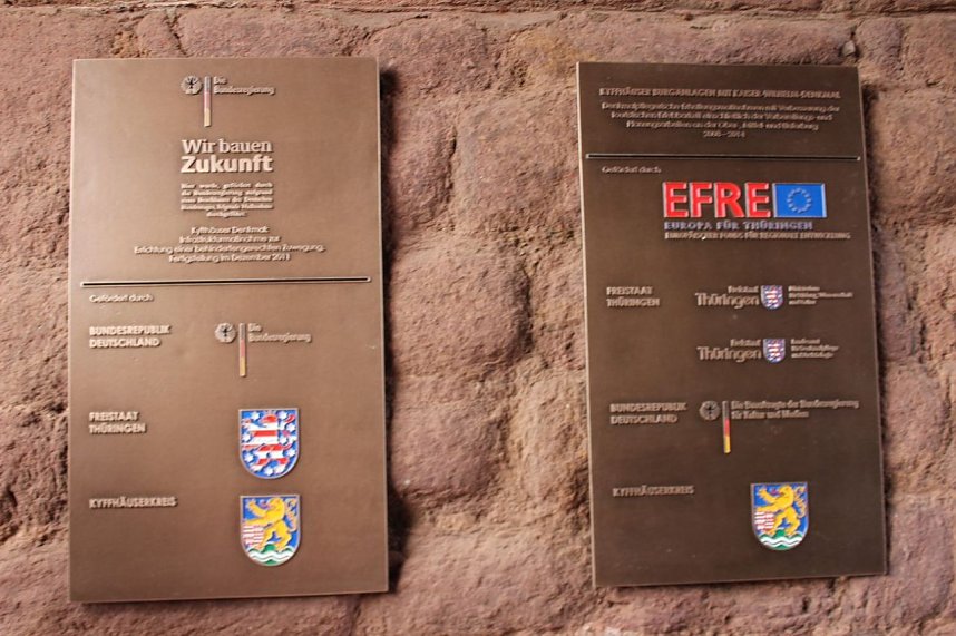 Schicker Eingangsbereich am Kyffh&auml;userdenkmal