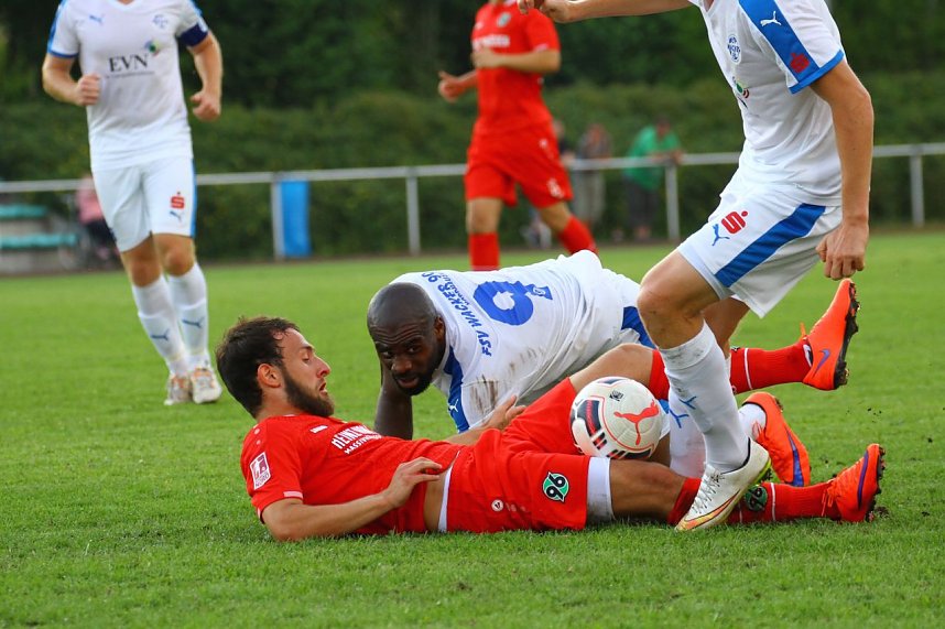 2:1 gewinnt Wacker Nordhausen gegen Hannover 96 (U23)